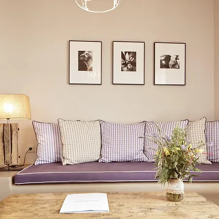 Вилла Diles & Rinies *