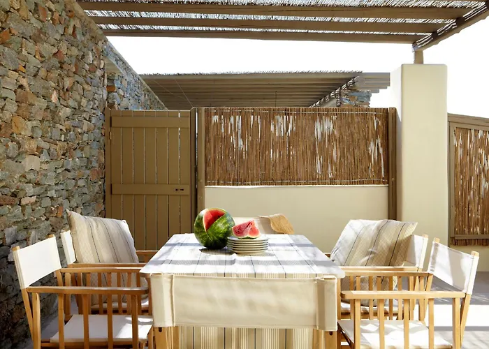 Diles & Rinies Villa *