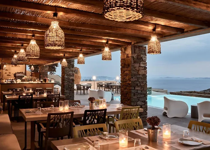 Diles & Rinies * Tínos