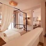 Diles & Rinies Villa