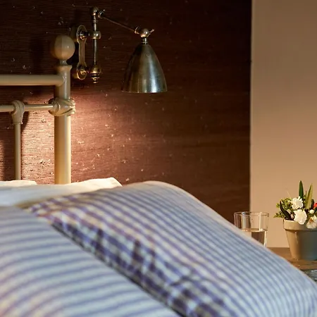 Diles & Rinies * Tinos