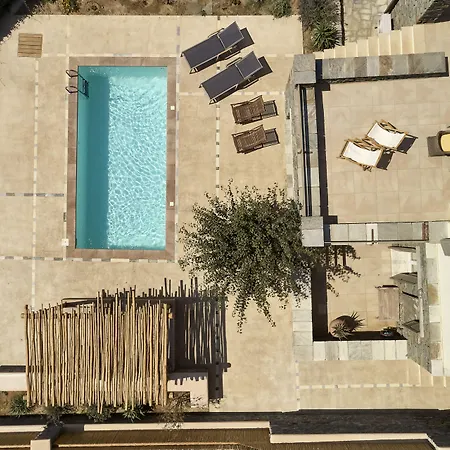 戴尔斯＆瑞尼斯别墅 别墅 Tínos