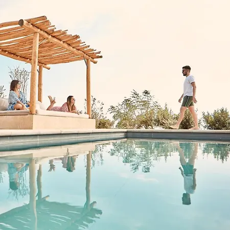 Diles & Rinies Villa *