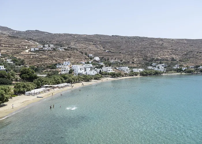 戴尔斯＆瑞尼斯别墅 * Tínos